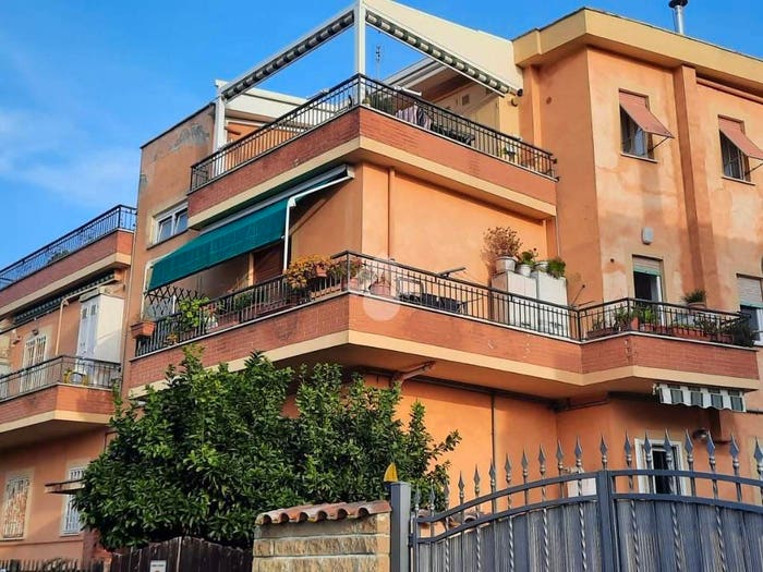 Appartamento bilocale in vendita in Via Gabriele d'Annunzio, Zona Domitilla, Ladispoli