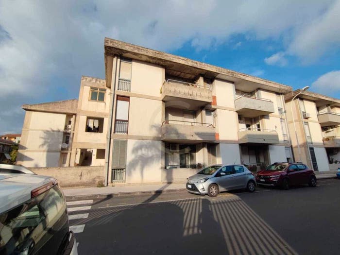Appartamento quadrilocale in vendita in Via Carmelo di Stefano, Centro, Misterbianco