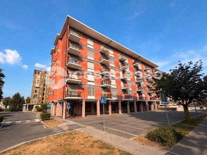 Appartamento trilocale in vendita in Via Ciriè, Centro, Borgaro Torinese