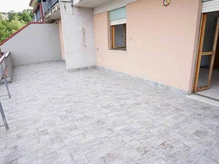 Appartamento con 6 locali in vendita in Via E Casciari Nn, Centro, Aulla