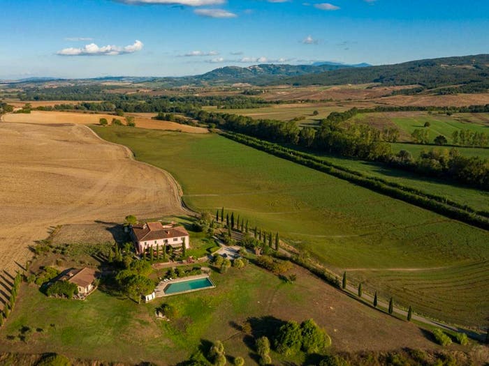 Casa con 6 locali in vendita in Buonconvento