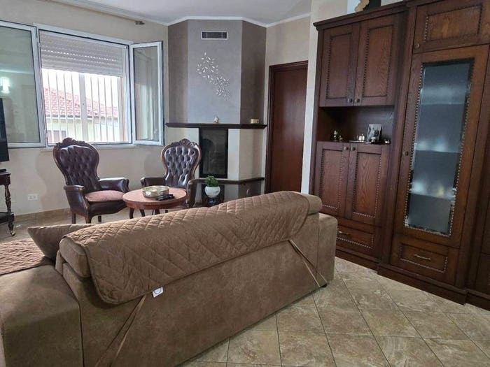 Casa con 6 locali in vendita in Via Alzaia Naviglio Pavese, Badile, Zibido San Giacomo