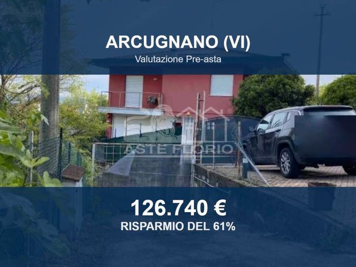 Casa trilocale in vendita in Via Santa Giustina, Arcugnano Torri, Arcugnano
