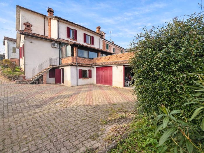 Casa trilocale in vendita in Via Papa Giovanni XXIII, Castello, Santa Giuletta