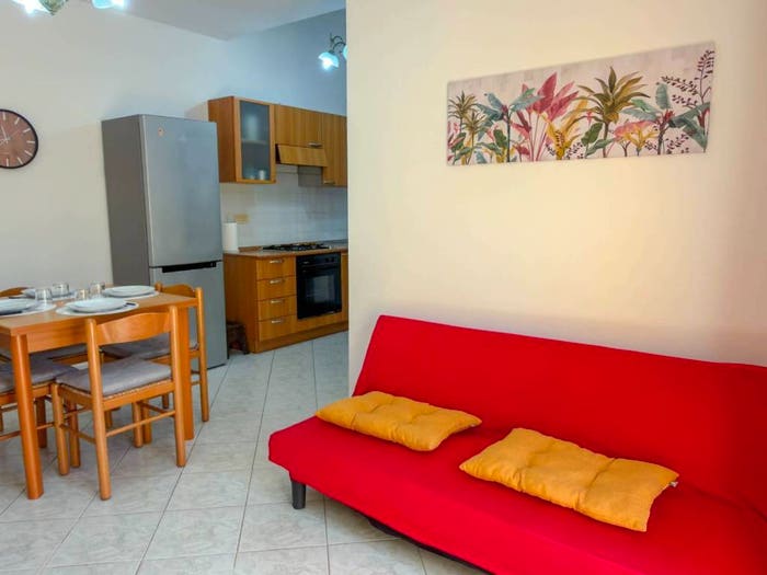 Appartamento trilocale in vendita in Via Monsignor Virgilio, Centro, Tortolì