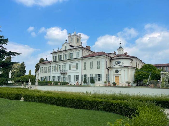 Appartamento quadrilocale in vendita in Strada Superga, Zona Periferica, Chieri