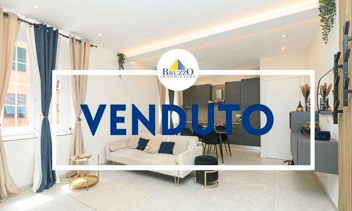 Appartamento quadrilocale in vendita in Via Giuseppe Piantelli, Staglieno, Genova