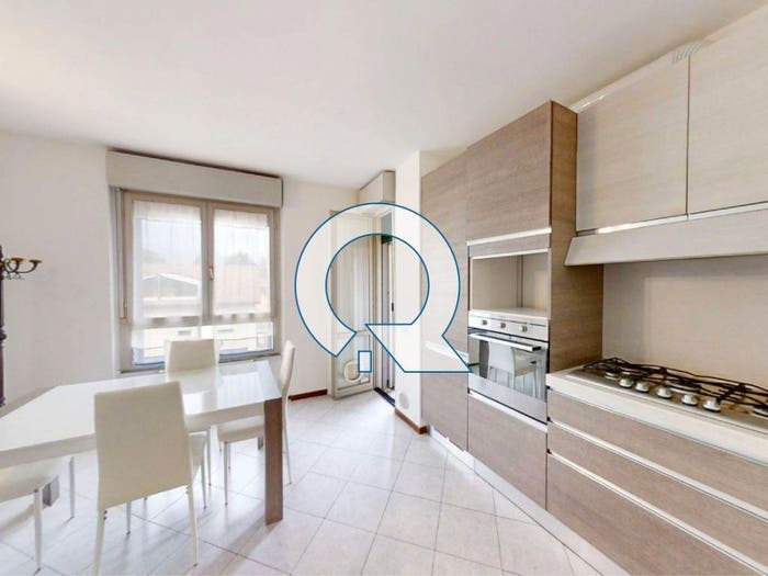 Appartamento bilocale in vendita in Via Roma, Rovellasca