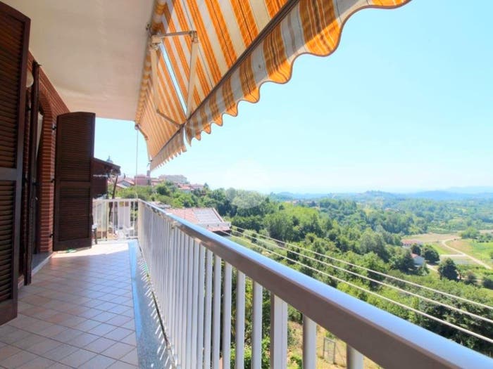 Casa con 6 locali in vendita in Via Aie, Villa, Sommariva Perno