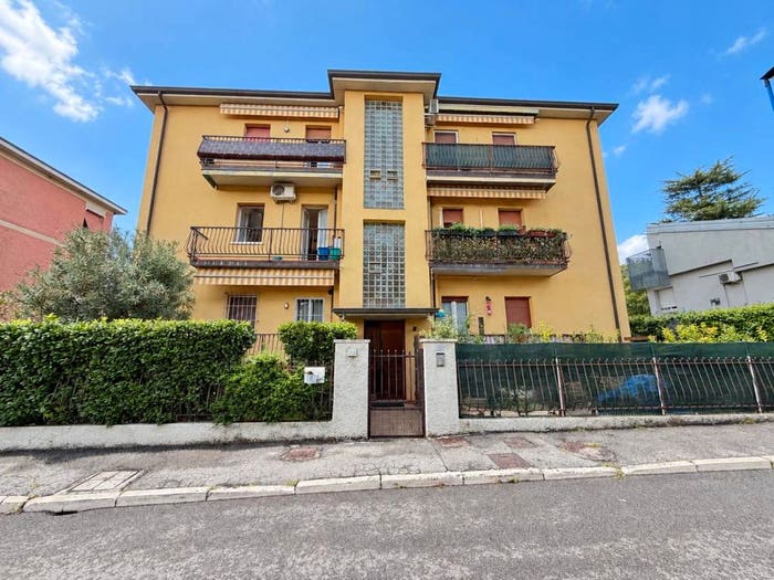 Appartamento trilocale in vendita in Via Francesco Salodini, Urago Mella, Brescia