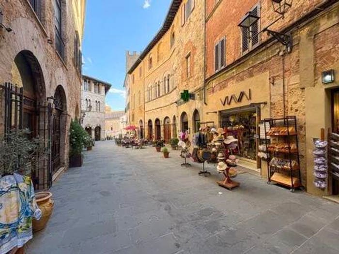 Appartamento bilocale in vendita in Via Della Libertà, Centro, Massa Marittima