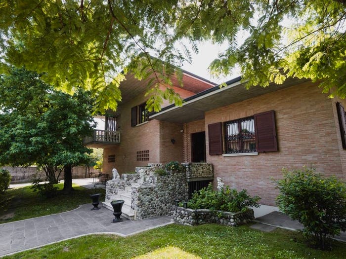 Casa con 6 locali in vendita in Caldogno Rettorgole Cresole, Caldogno
