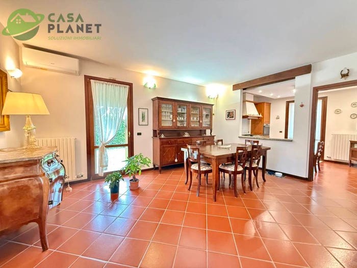 Casa con 6 locali in vendita in Campocroce, Mogliano Veneto