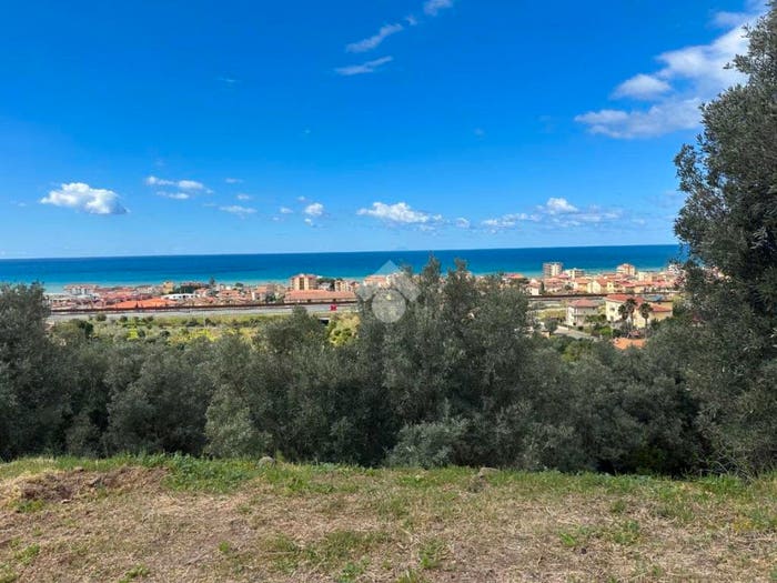 Casa con 6 locali in vendita in Via gizzeria, Gizzeria Lido, Gizzeria