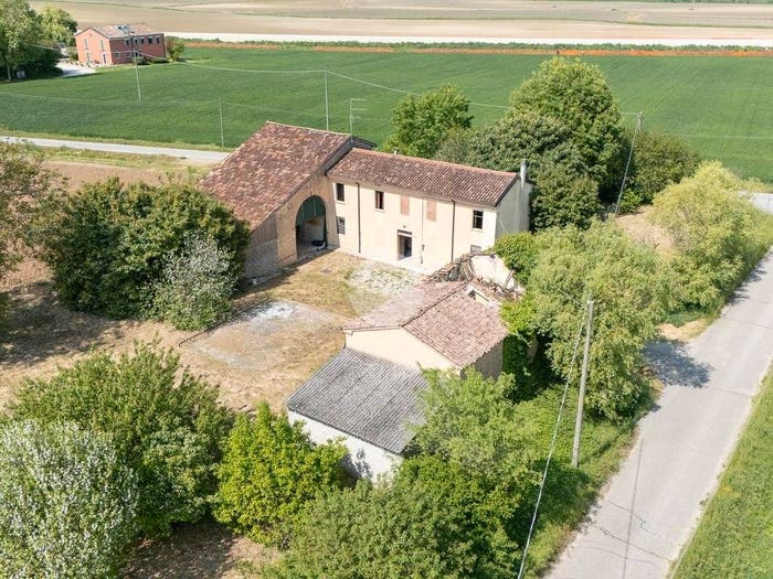 Casa bilocale in vendita in Str Picco, Castellucchio