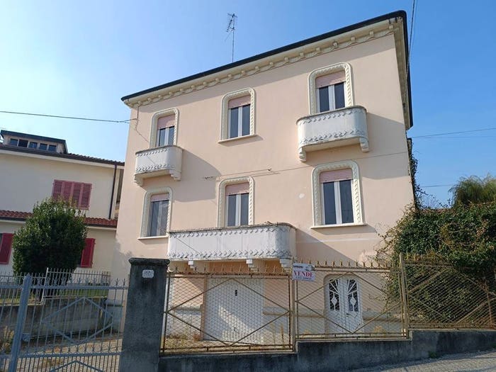 Casa con 6 locali in vendita in Via Guglielmo Marconi, Centro, Murisengo Monferrato
