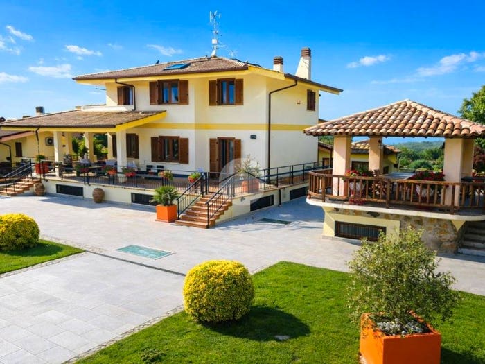 Casa con 6 locali in vendita in Vicolo di Prataporci, Frascati