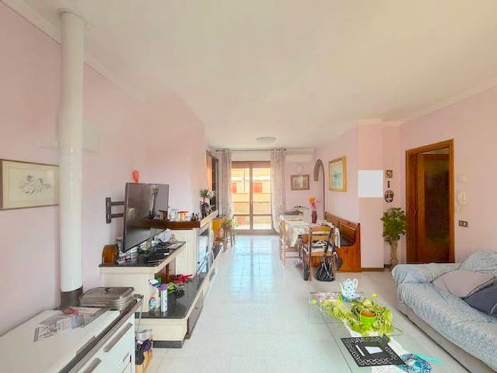 Appartamento trilocale in vendita in Via Ferruccio Parri, Camucia Monsigliolo, Cortona