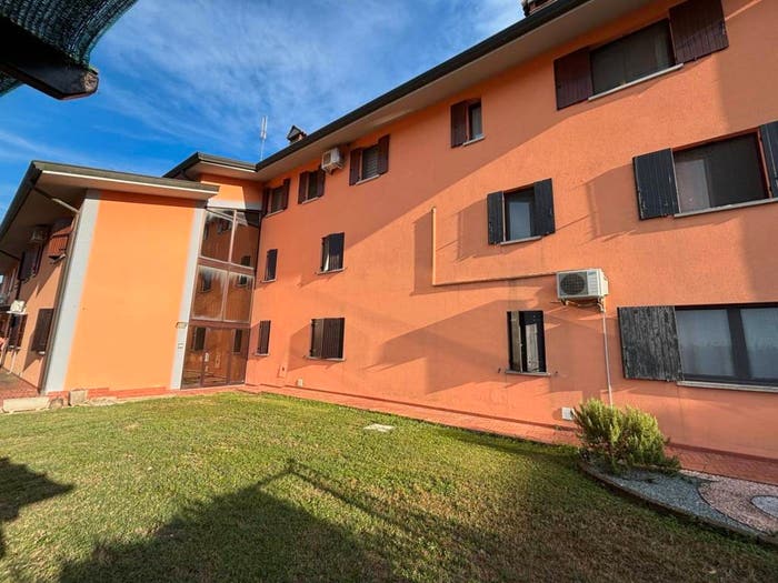 Appartamento con 5 locali in vendita in Centro, Torviscosa