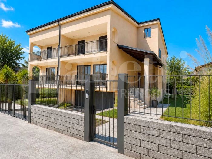 Casa con 5 locali in vendita in Via Padre Cipriano Caruso, Pietravairano