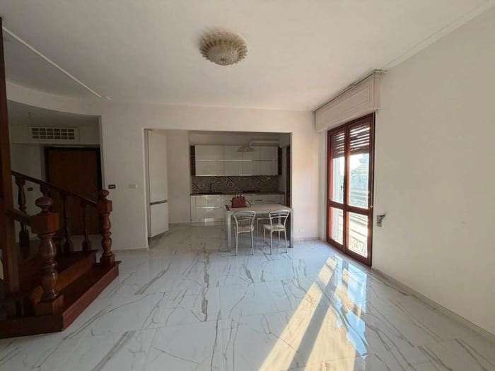 Casa con 5 locali in vendita in Stadio Sant'Antonio Marasio, Carrara
