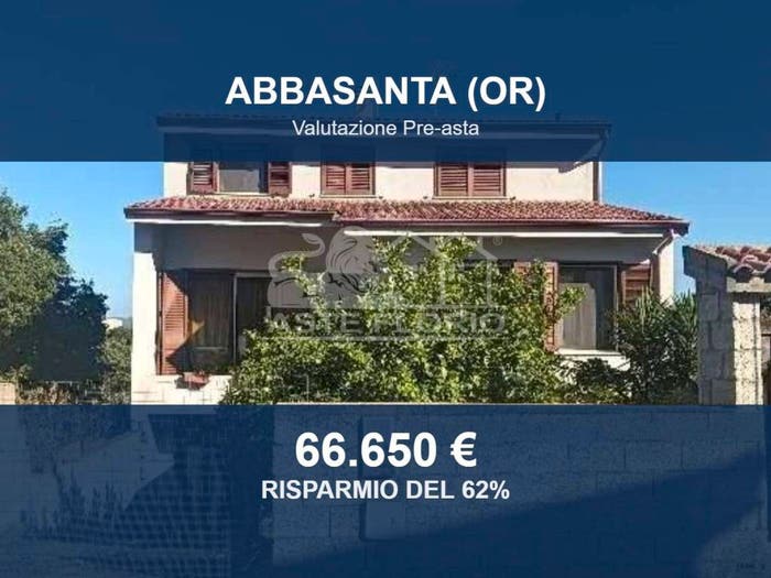 Casa con 6 locali in vendita in Via Mannu, Centro, Abbasanta
