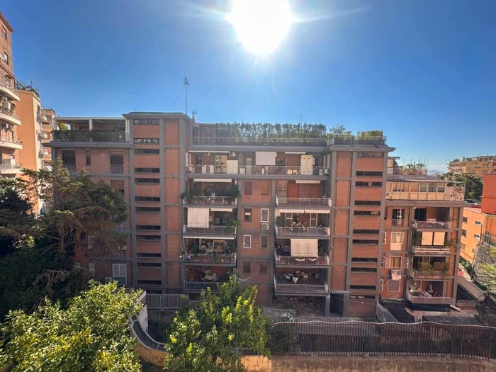 Appartamento con 5 locali in vendita in Via Michelangelo Schipa, Piazza Amedeo Parco Margherita, Napoli