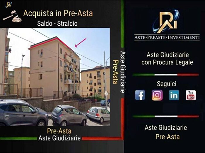 Appartamento con 6 locali in vendita in Via Antonio Purificato, San Leonardo, Catanzaro