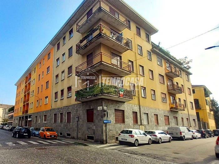Appartamento quadrilocale in vendita in Via Dante Alighieri, Centro Storico, Biella