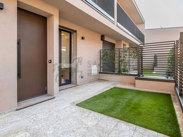 Appartamento trilocale in affitto in Viale Certosa, Musocco, Milano
