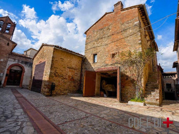 Casa bilocale in vendita in Via Trieste, Cerqueto, Marsciano