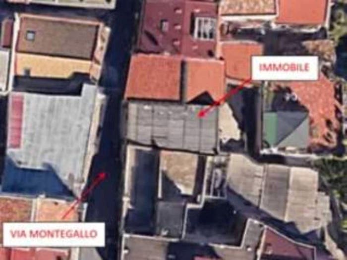 Casa quadrilocale in vendita in Via Montegallo in Località Larderia Inf Messina ME Italia, Larderia, Messina
