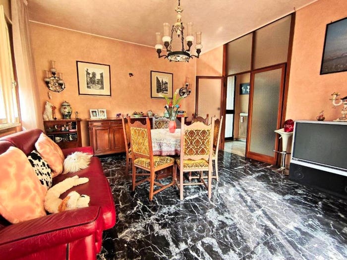 Casa con 5 locali in vendita in Via caduti del lavoro, Curtatone