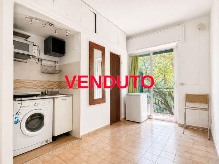 Appartamento monolocale in vendita in Via Fratelli Bronzetti, Indipendenza, Milano