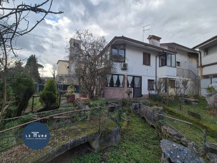 Casa quadrilocale in vendita in via Bidischini, Centro, Gradisca d'Isonzo