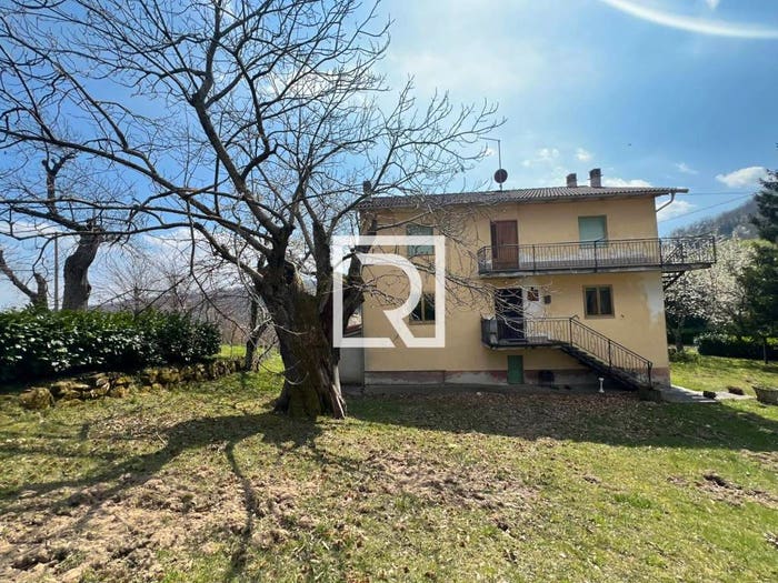 Casa con 6 locali in vendita in Don Gino Saragoni, Alfero, Verghereto