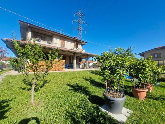 Casa quadrilocale in vendita in Centro, Pedrengo
