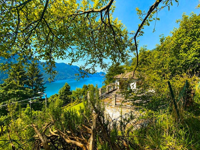 Casa con 6 locali in vendita in Galleria Albogasio, Albogasio Oria, Valsolda