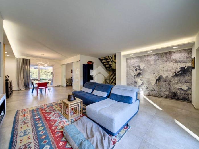 Casa con 6 locali in vendita in Corso laghi, Centro, Buttigliera Alta