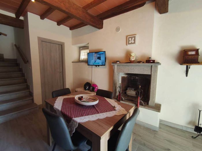 Casa quadrilocale in vendita in Zepponami, Montefiascone