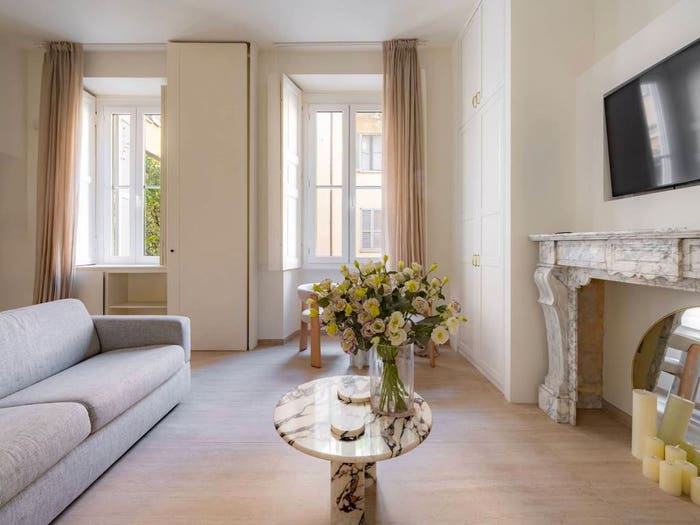 Appartamento trilocale in vendita in Corso Magenta, Sant'Ambrogio, Milano