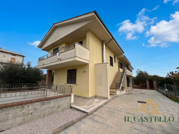 Appartamento quadrilocale in vendita in Via Campo Boario, San Fatucchio, Castiglione del Lago