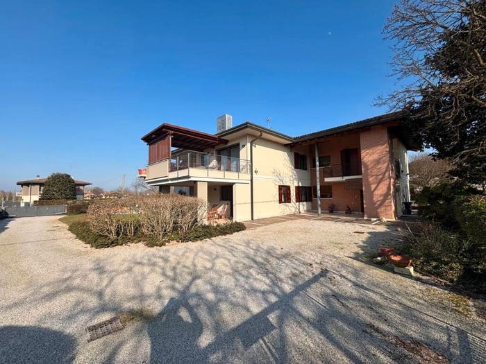 Casa con 6 locali in vendita in Centro, Camposampiero