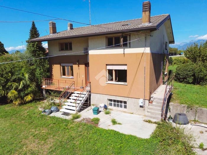 Casa bilocale in vendita in via morosini, Centro, Vivaro