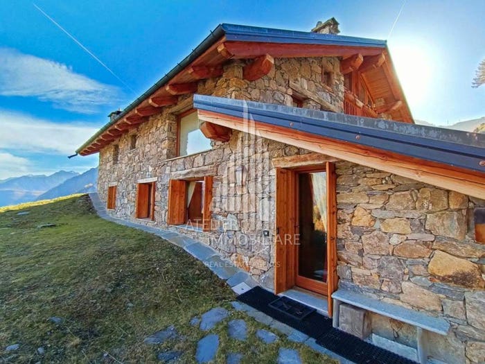 Appartamento quadrilocale in vendita in Località PraNeyron, Courmayeur