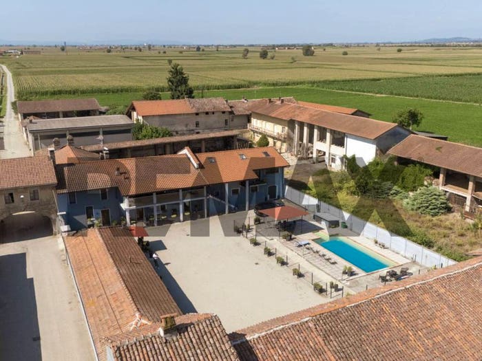 Casa con 6 locali in vendita in tre colombare, Tronzano Vercellese