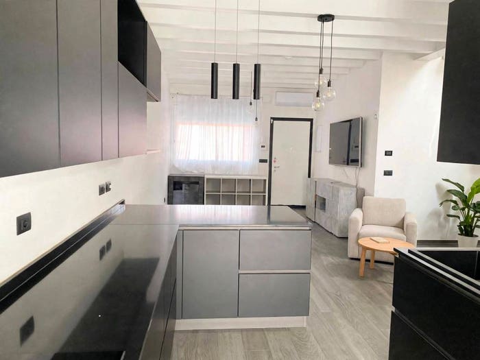 Casa quadrilocale in vendita in Via Eugenio Zanasi, Centro, Castelnuovo Rangone