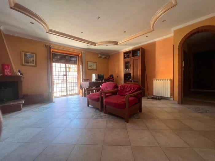 Appartamento quadrilocale in vendita in Via Vincenzo Tardani, Acilia, Roma