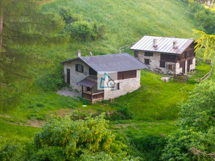 Casa trilocale in vendita in Val di Daone località Varassone, Valdaone