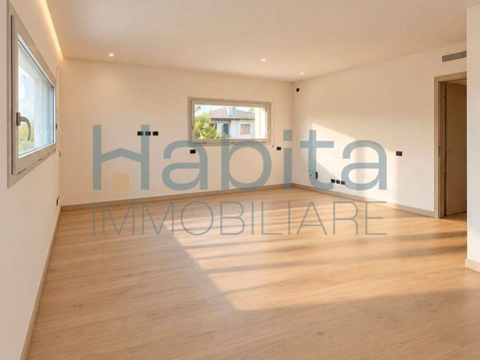 Casa con 6 locali in vendita in Centro, Mogliano Veneto